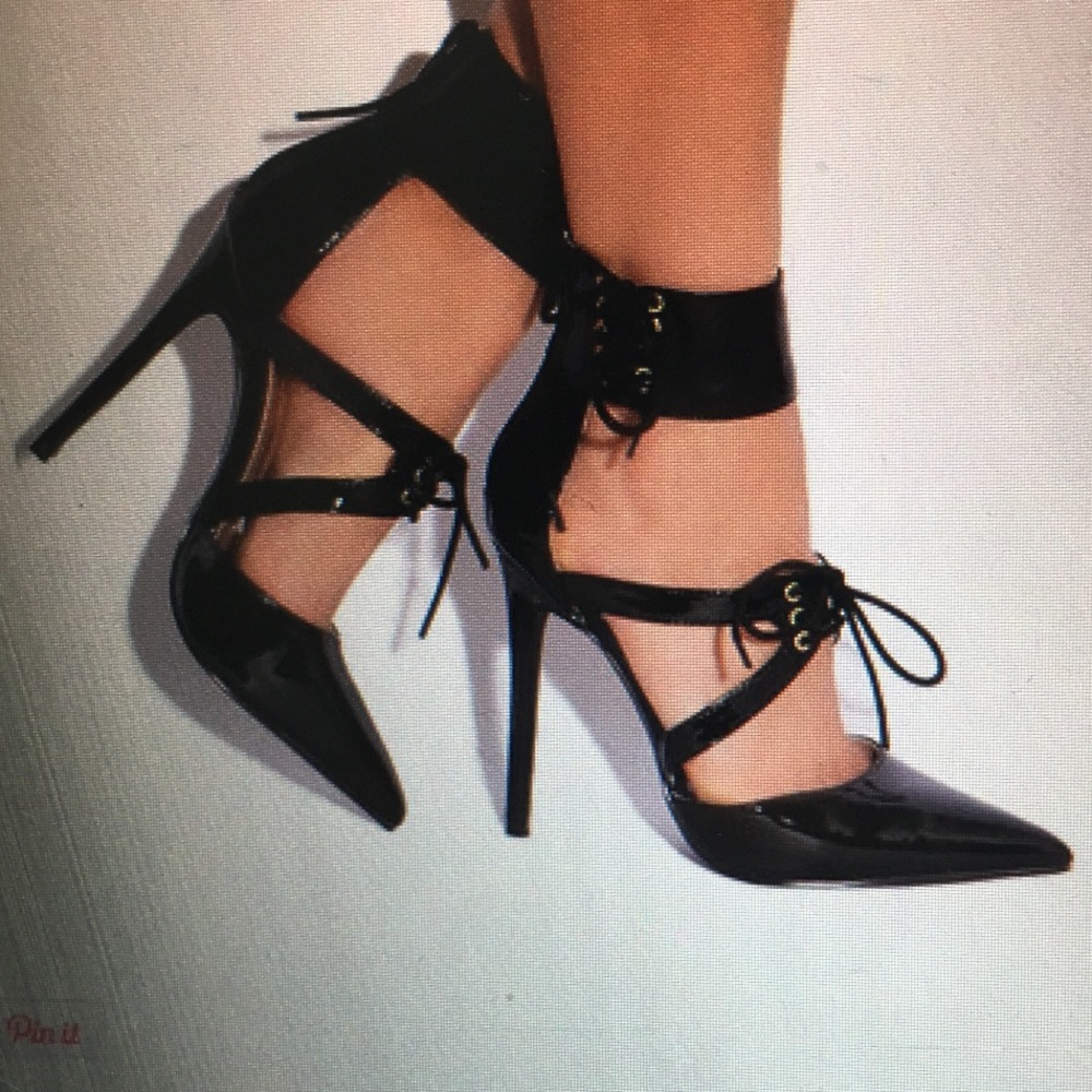 Black Patent Leather Pumps